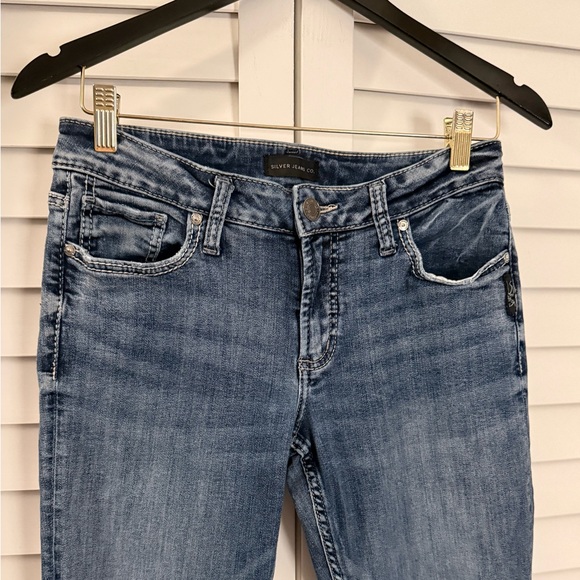 Silver Women's Suki Curvy Mid Rise Straight Leg Jeans Size 30 - Picture 4 of 15